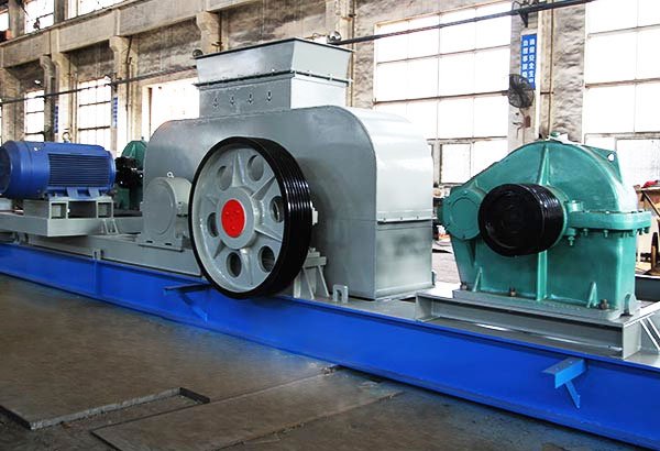 Roller crusher